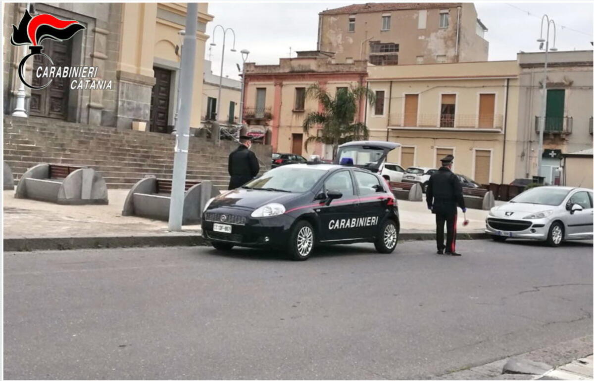 Mascali. Irrompe in casa della ex moglie la notte di Natale: arrestato. - 