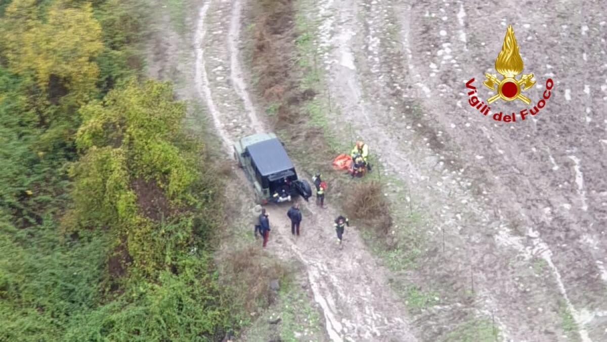BLOCCATI IN AUTO IN PANNE TRA MINEO E GRAMMICHELE, SALVATI DAI VVF - 