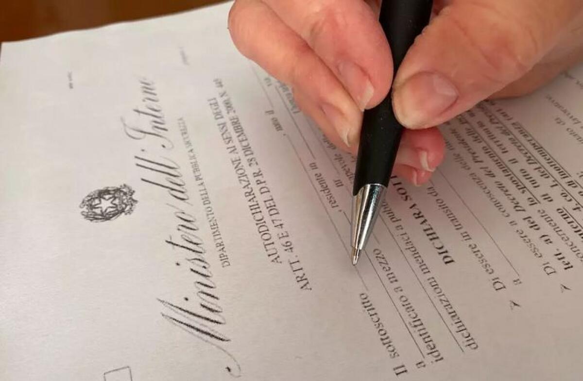 L’autocertificazione torna necessaria con il Decreto di Natale ECCO IL MODELLO DA STAMPARE - 