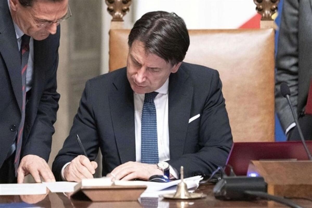 NUOVO DPCM, COSA SI POTRÀ FARE A NATALE E CAPODANNO - 