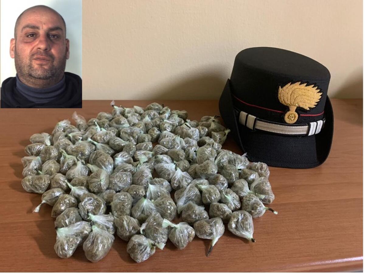 CATANIA. COME UN ABILE PRESTIGIATORE AVEVA L’ASSO NELLA MANICA: PUSHER IN MANETTE A SAN CRISTOFORO - 