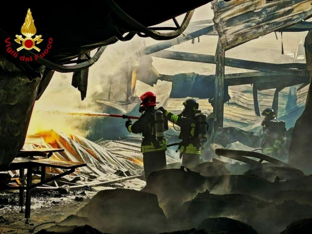 VIGILI DEL FUOCO, 705.000 LE OPERAZIONI DI SOCCORSO IN ITALIA NEL 2020 - 