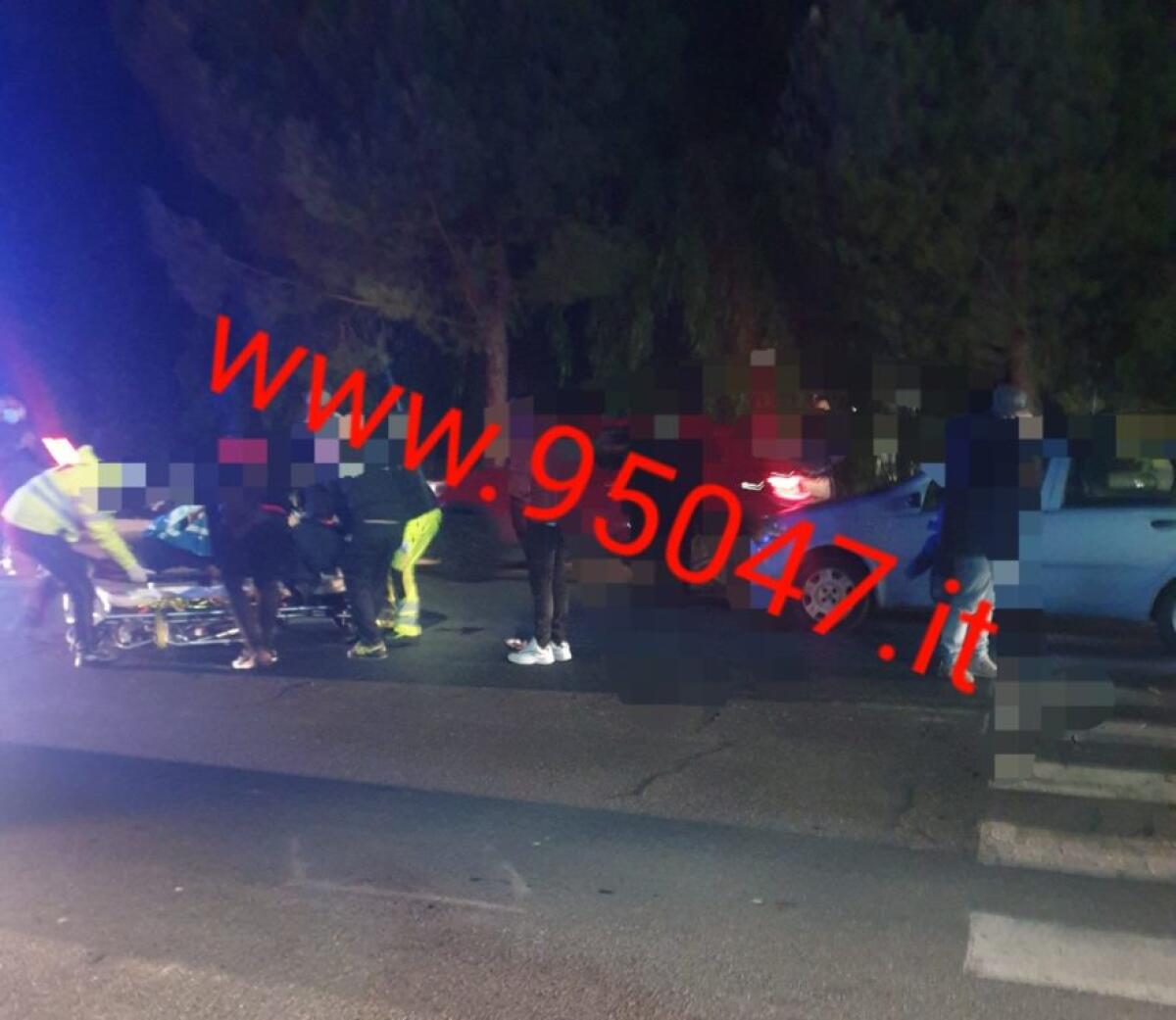 PATERNÒ: SACERDOTE INVESTITO DA UN AUTO - 