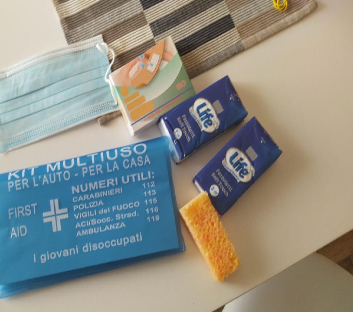 ATTENZIONE FALSI VOLONTARI TRUFFANO AUTOMOBILISTI VENDENDO KIT DI PRONTO SOCCORSO - 