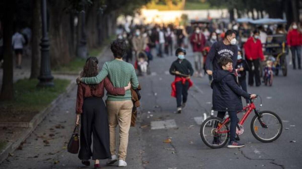 COVID: DA DOMANI GIALLI MA POI DI NUOVO ARANCIONI: LA GUIDA - 