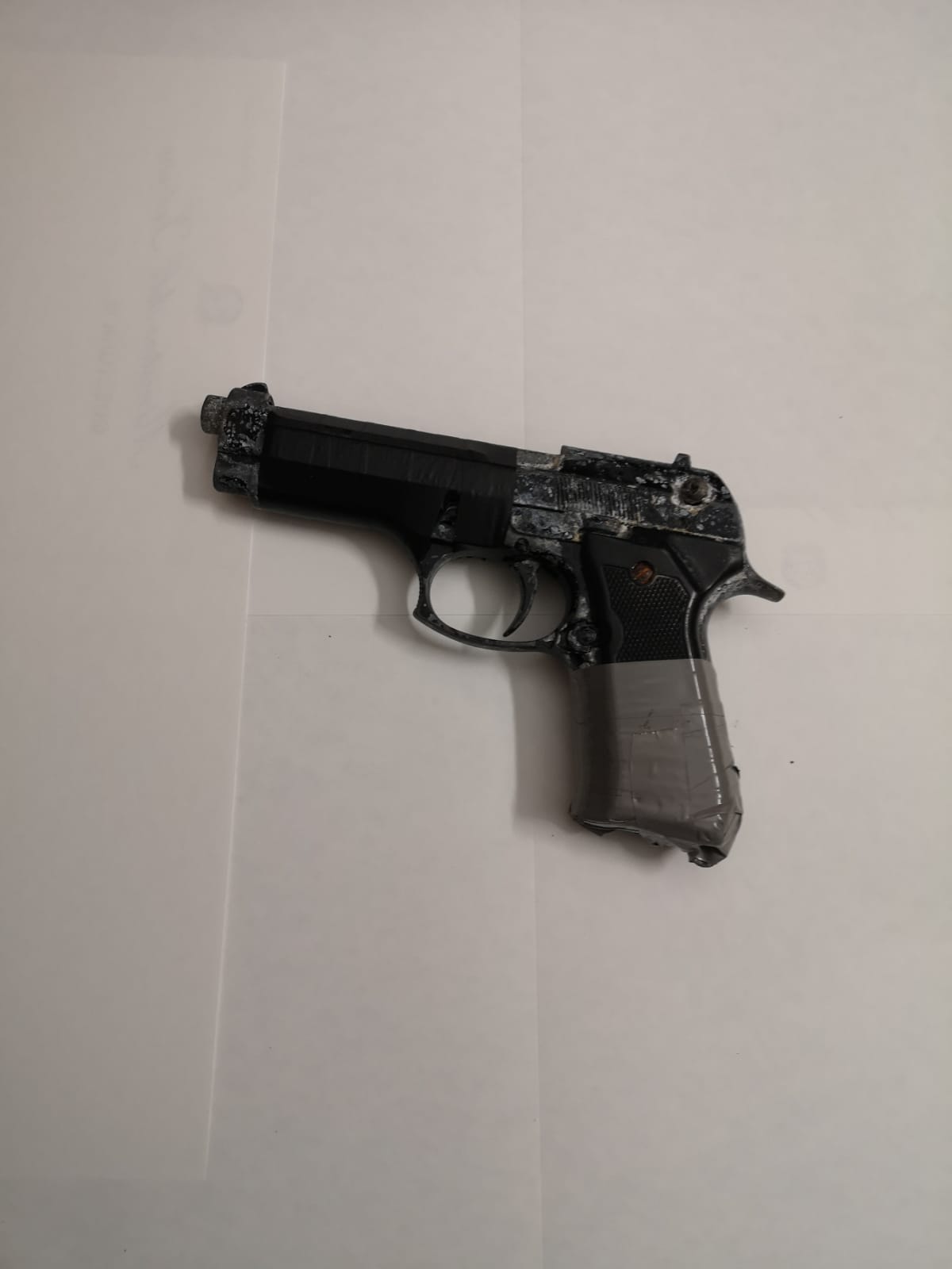 CATANIA, VIOLENTA RAPINA CON PISTOLA E MARTELLO: ARRESTATI DUE MALVIVENTI (VIDEO)