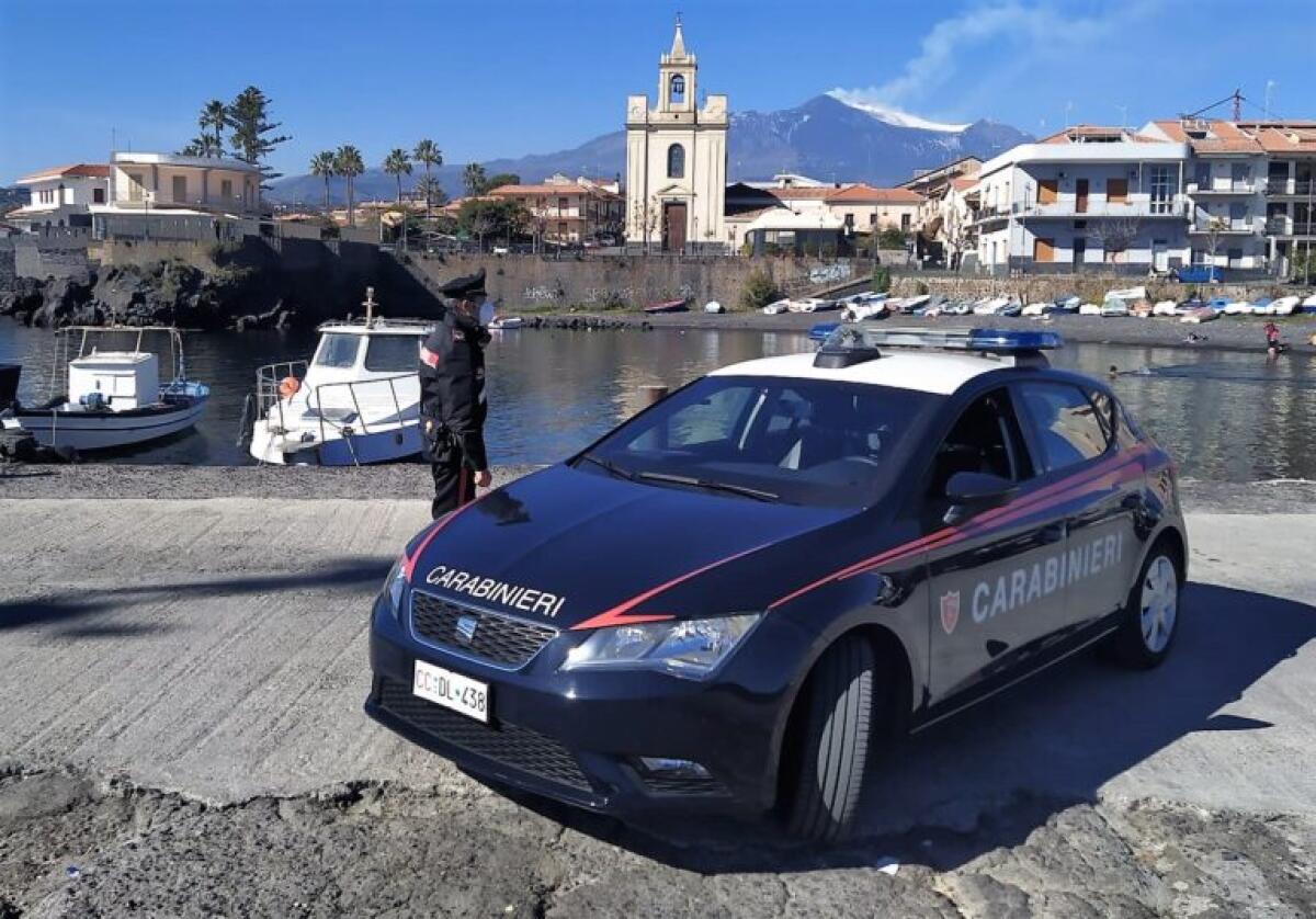 ACIREALE, POSITIVO AL COVID BECCATO MENTRE PESCA, DENUNCIATO - 