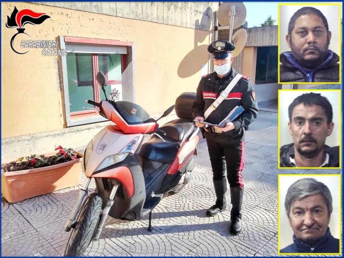 TREMESTIERI ETNEO. BECCATI MENTRE CARICAVANO UNO SCOOTER RUBATO SUL FURGONE: TRE GLI ARRESTATI - 