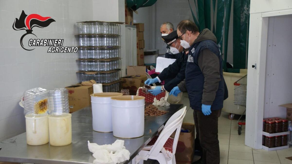 SCIACCA, SEQUESTRATO LABORATORIO ABUSIVO DI PRODOTTI ITTICI - 