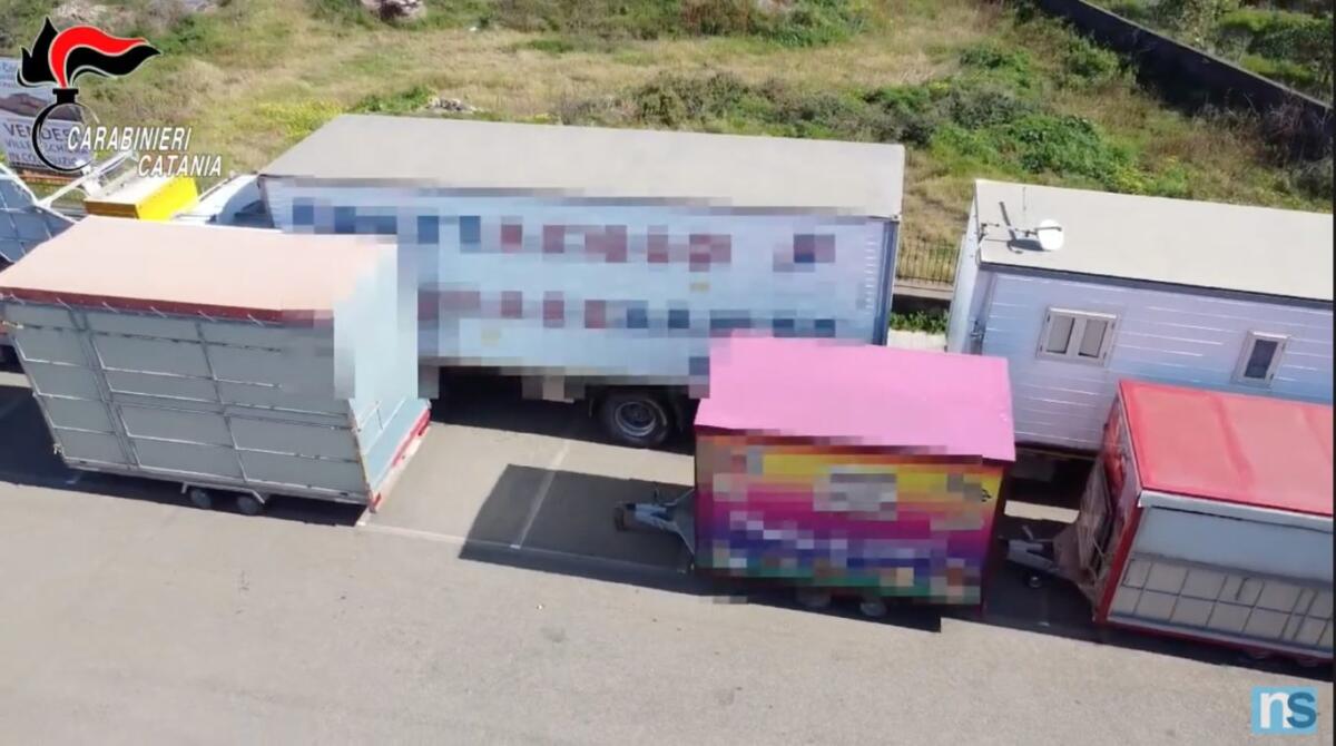 SEQUESTRO DI PERSONA, RAPINA ED ESTORSIONE: SGOMINATA BABY GANG A RIPOSTO - 