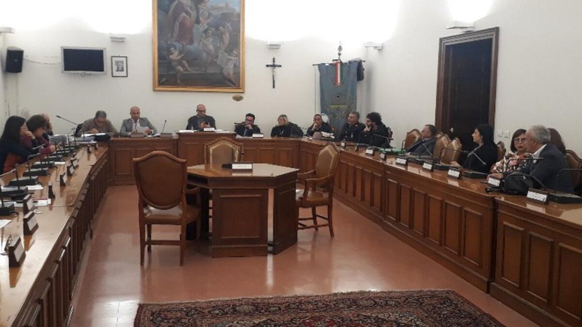 PATERNO': "NOMINE ASSESSORIALI E GIOCHI DI PALAZZO", COMUNICATO DELL’OPPOSIZIONE - 