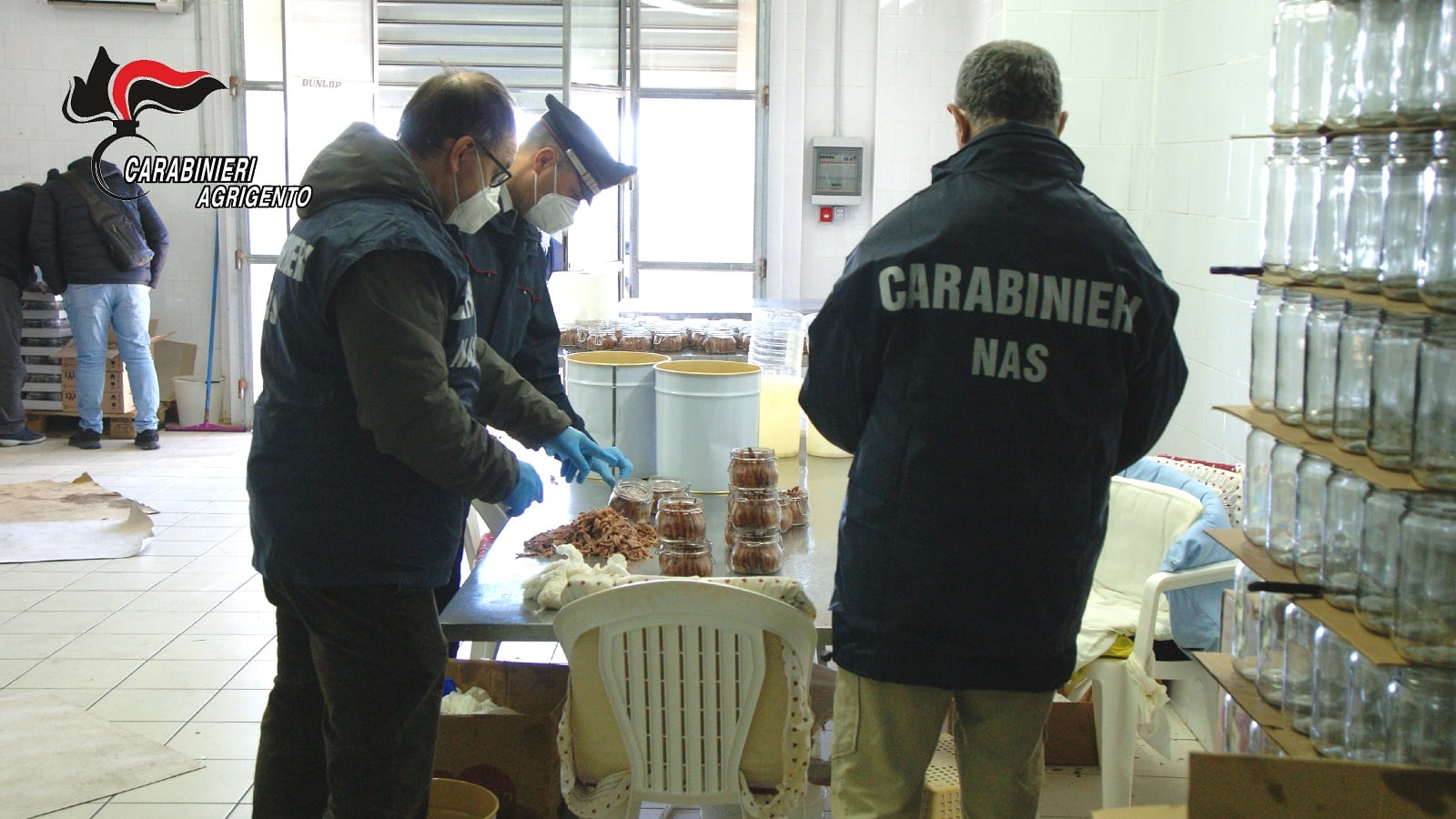 SCIACCA, SEQUESTRATO LABORATORIO ABUSIVO DI PRODOTTI ITTICI