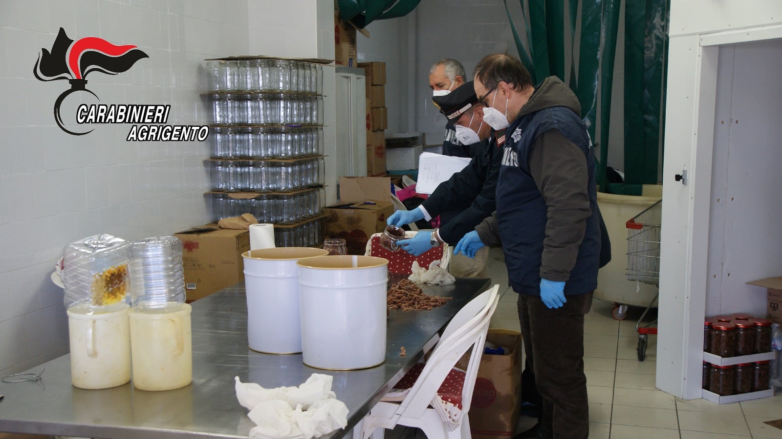 SCIACCA, SEQUESTRATO LABORATORIO ABUSIVO DI PRODOTTI ITTICI