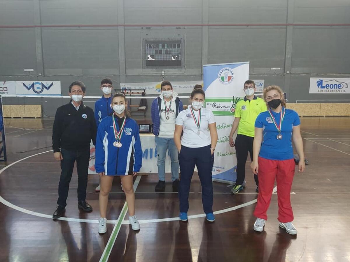 OTTIMI PIAZZAMENTI PER LE RACCHETTE PATERNÒ  AL SESTO TORNEO NAZIONALE DI CATANIA - 