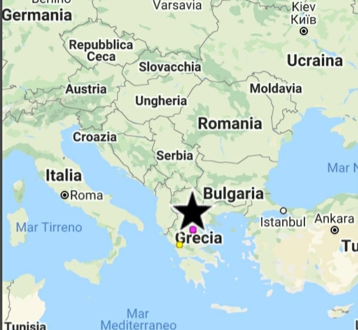 FORTISSIMA SCOSSA DI TERREMOTO IN GRECIA, PAURA ANCHE AL SUD ITALIA - 