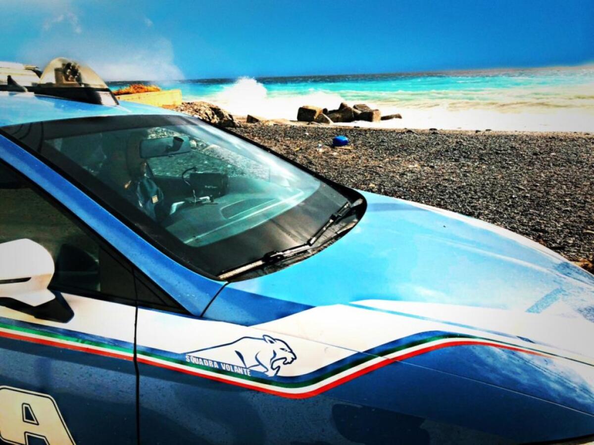 BARCELLONA P. DI GOTTO. VIOLENZA SESSUALE SU MINORI, ARRESTATI UN 43ENNE E LA COMPAGNA - 