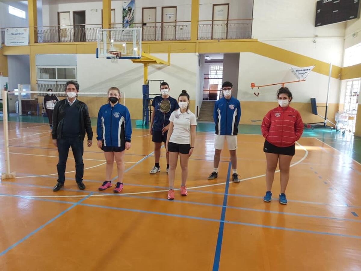 BUON ESORDIO DELLE RACCHETTE PATERNO' DI BADMINTON AL CAMPIONATO DI SERIE B - 