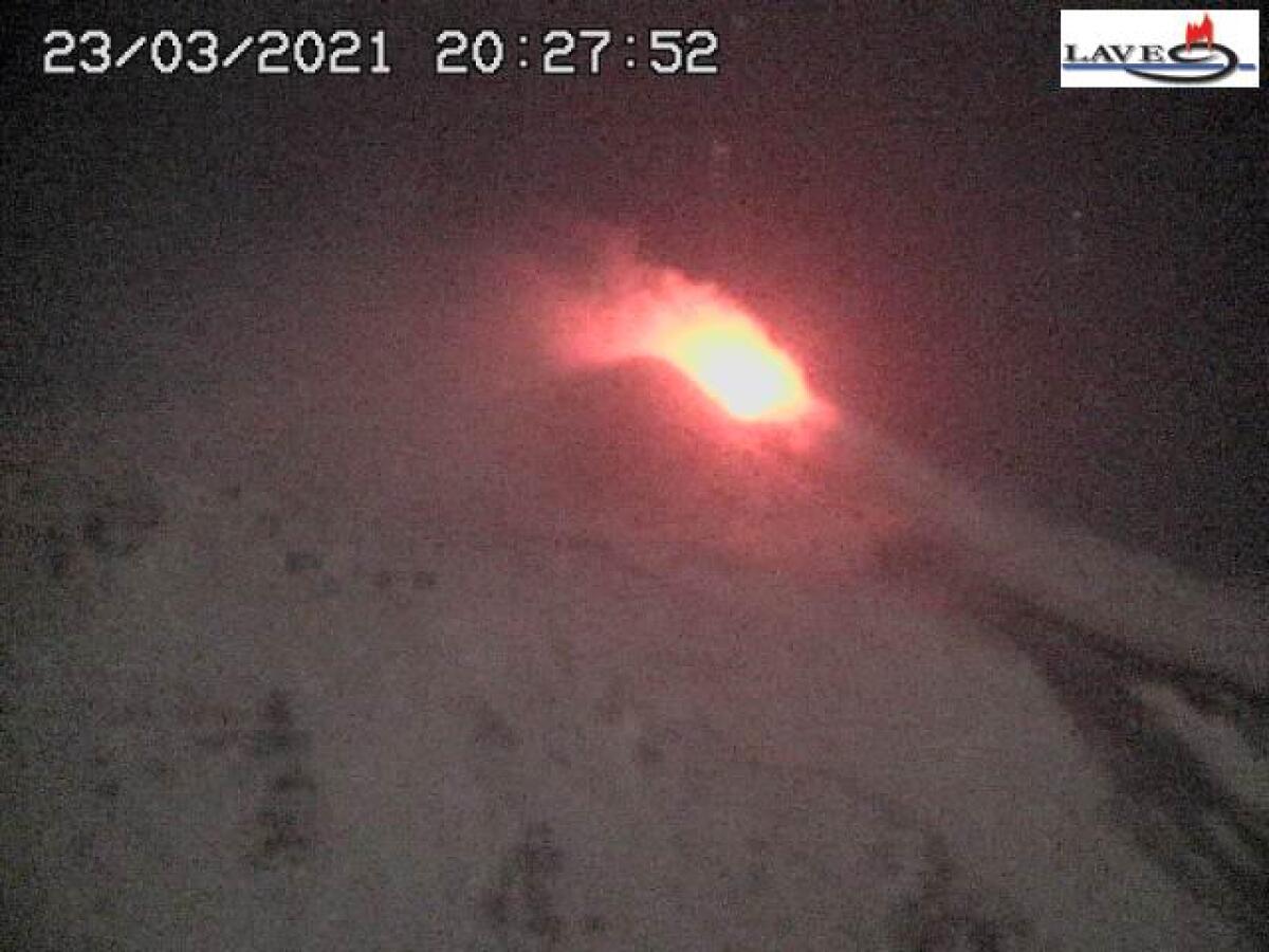 ETNA, PAROSSISMO IN ARRIVO? TREMORE VULCANICO A LIVELLI MEDIO ALTO - 