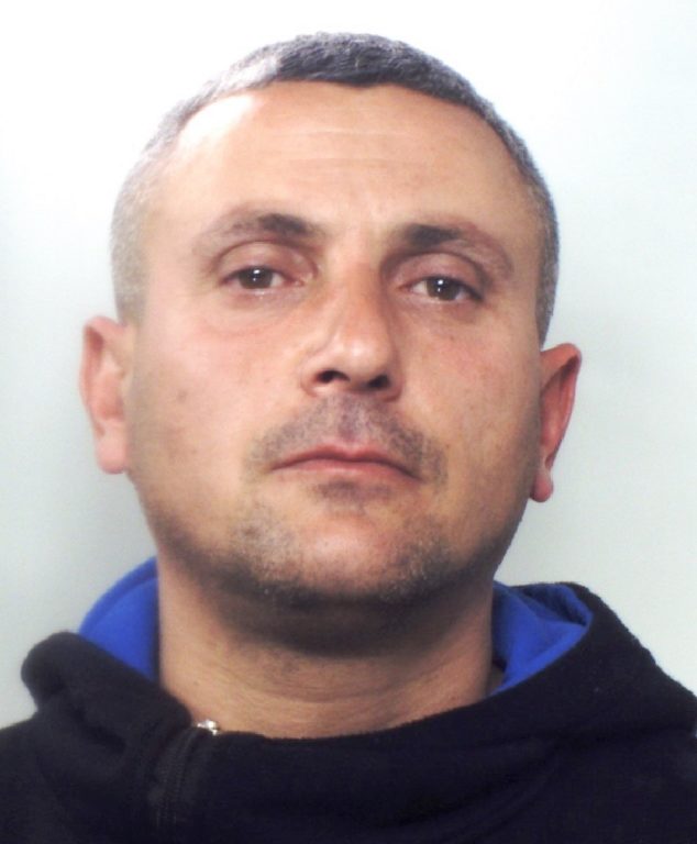 ACIREALE, CON SPRANGA TENTÒ DI ASSALTARE MARKET INCASTRATO DA ESAME DNA