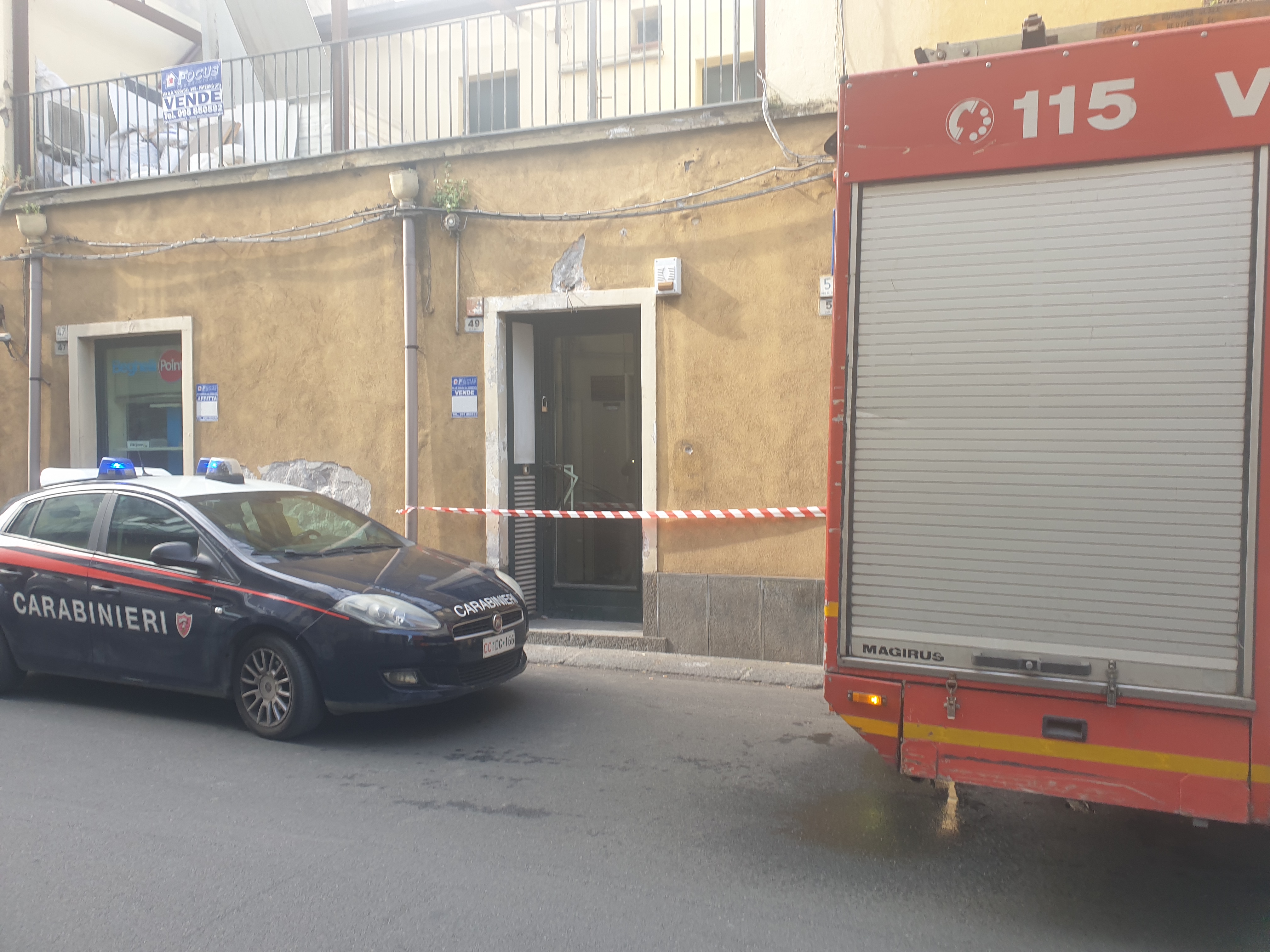 PATERNO': INCENDIO IN CASA MUORE 91ENNE, FIAMME DA UNA STUFA ELETTRICA