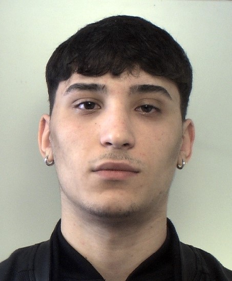 RAPINÒ UNA MACELLERIA AD UCRIA , 20ENNE CONDANNATO A TRE ANNI DI CARCERE