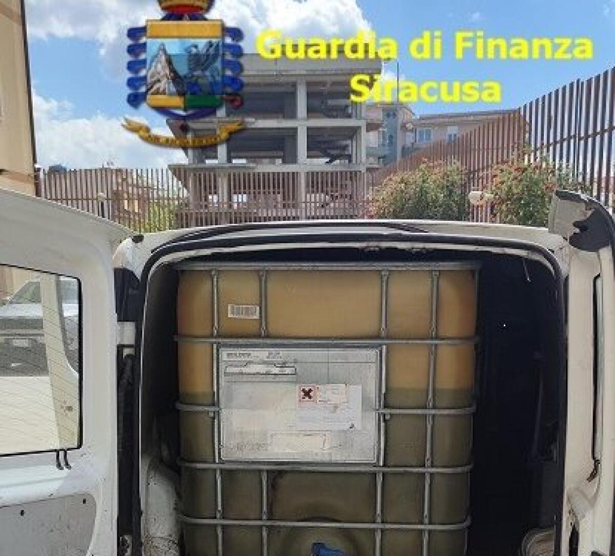 LENTINI. SEQUESTRATI 700 LITRI DI GASOLIO AGRICOLO, DENUNCIATA UNA PERSONA - 