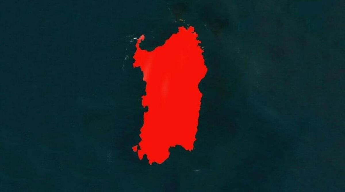 SARDEGNA ZONA ROSSA: VENTI GIORNI FA ERA ZONA BIANCA - 