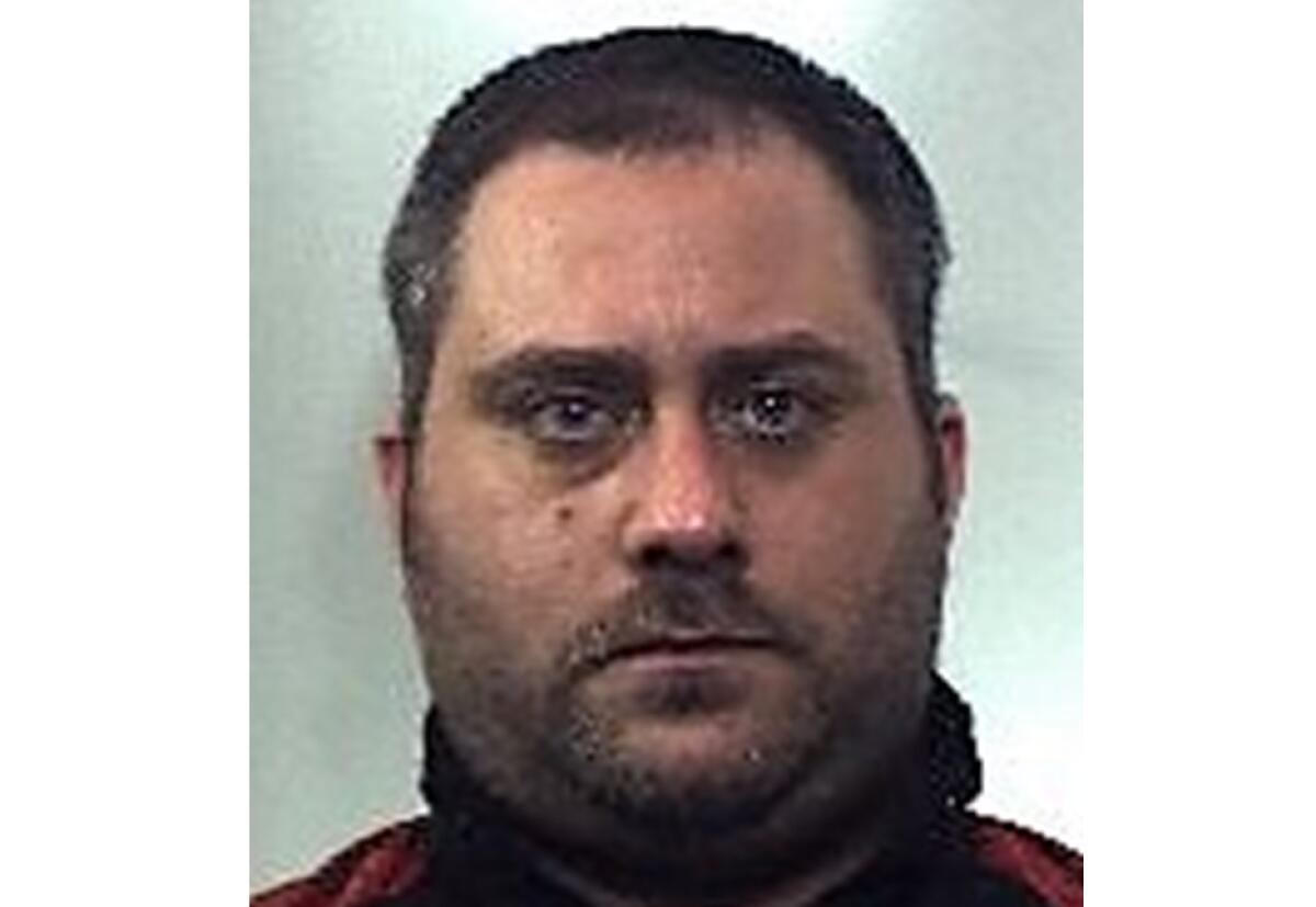 PATERNÒ:VÌOLA I DOMICILIARI E FINISCE IN CARCERE - 