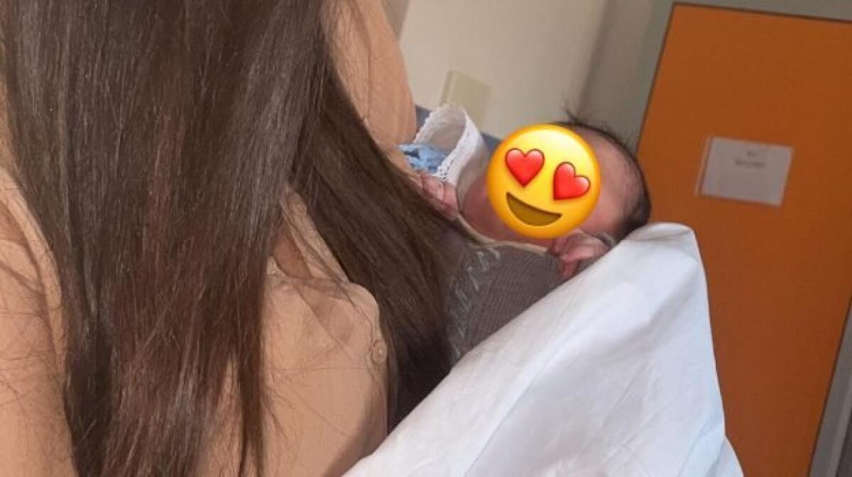 MARSALA, DIVENTA NONNA A 34 ANNI: "MI SENTO BENEDETTA, NON VECCHIA" - 