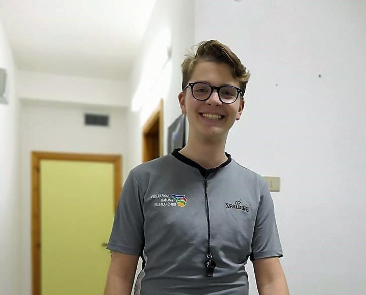 INCIDENTE MORTALE IERI SERA A CATANIA, MUORE UN 17ENNE - 