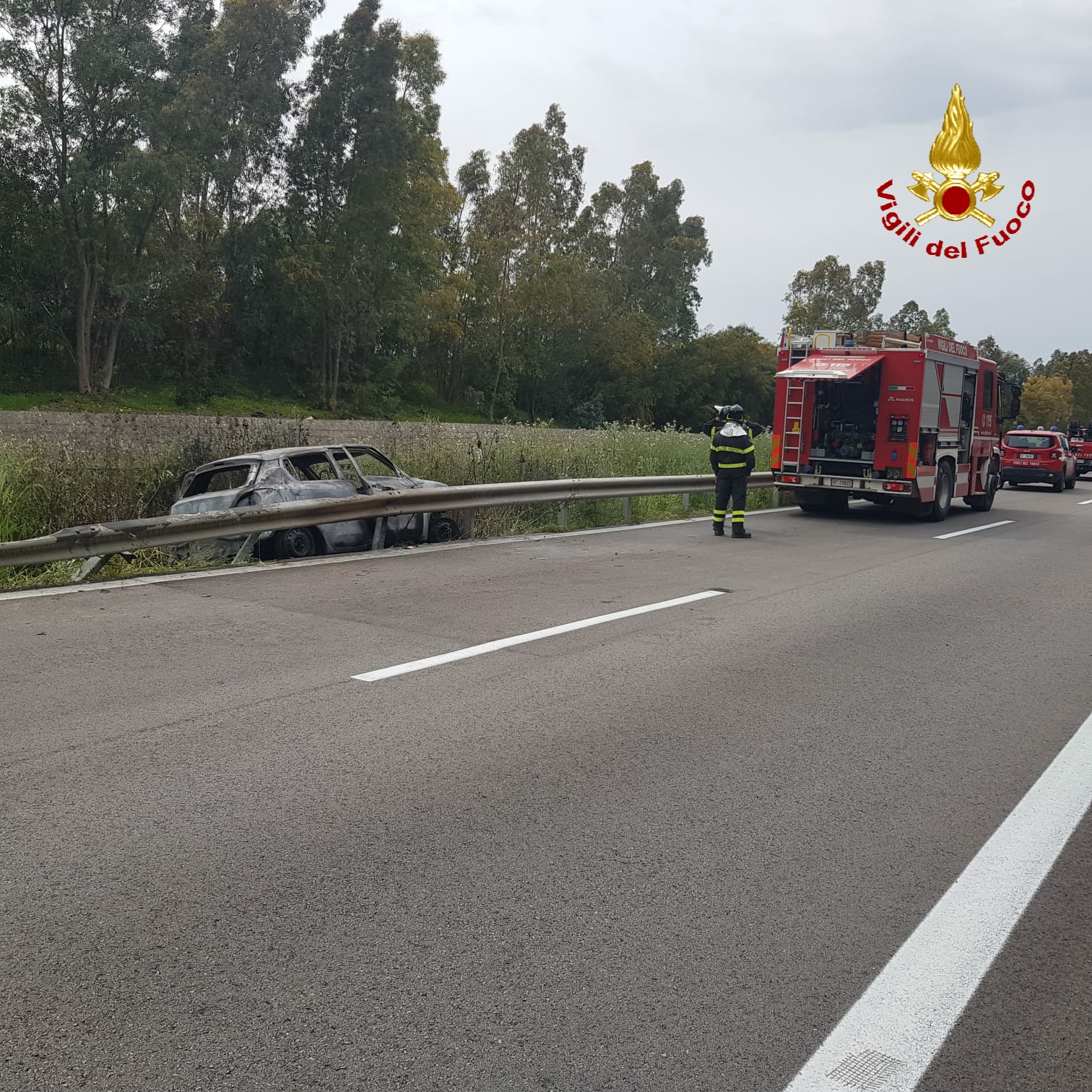 INCIDENTE SULLA PALERMO-MAZARA : DUE MORTI CARBONIZZATI DOPO LO SCHIANTO SUL GUARD RAIL