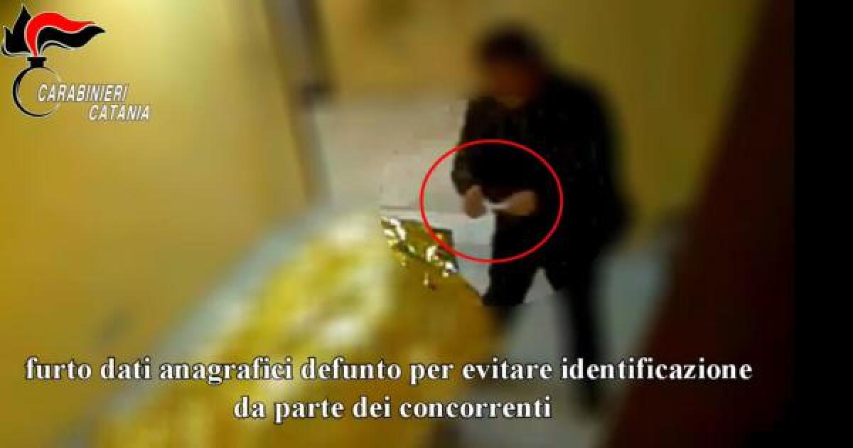 CALTAGIORNE: LA BANDA DELLE POMPE FUNEBRI, RUBAVANO GIOIELLI DEI DEFUNTI NELLE BARE - 