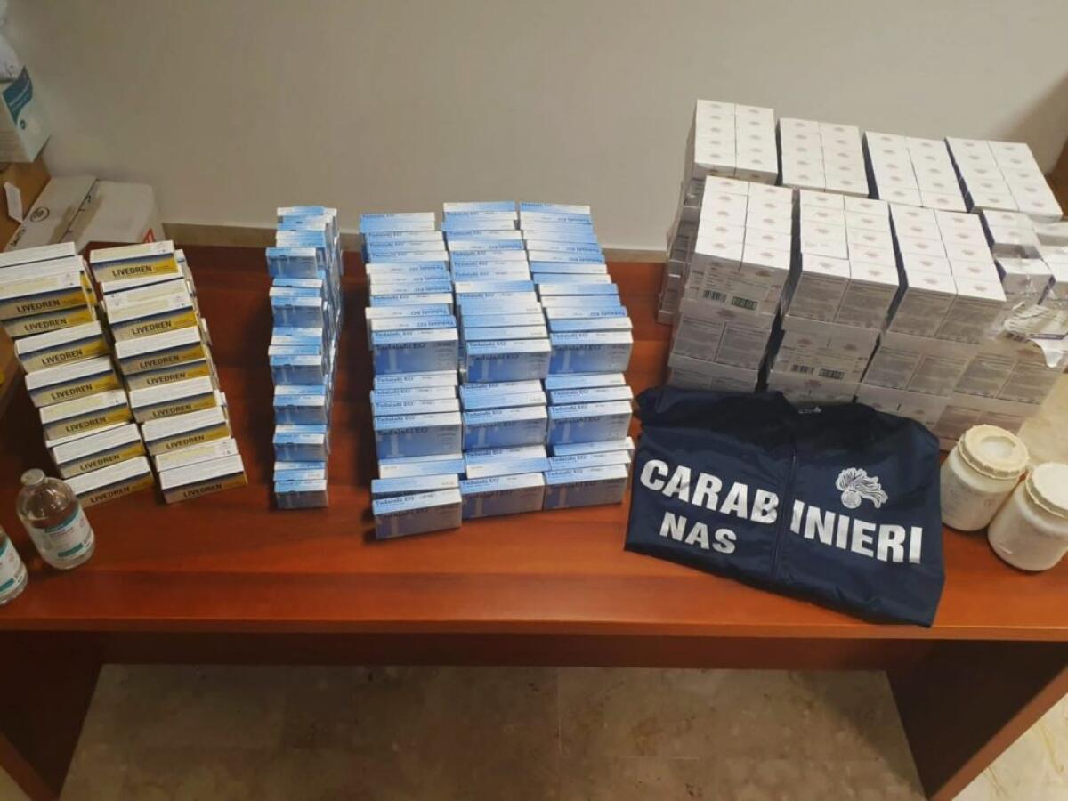 CATANIA: VIAGRA E ALTRI FARMACI IN UN BAR, SEQUESTRI DEI NAS - 