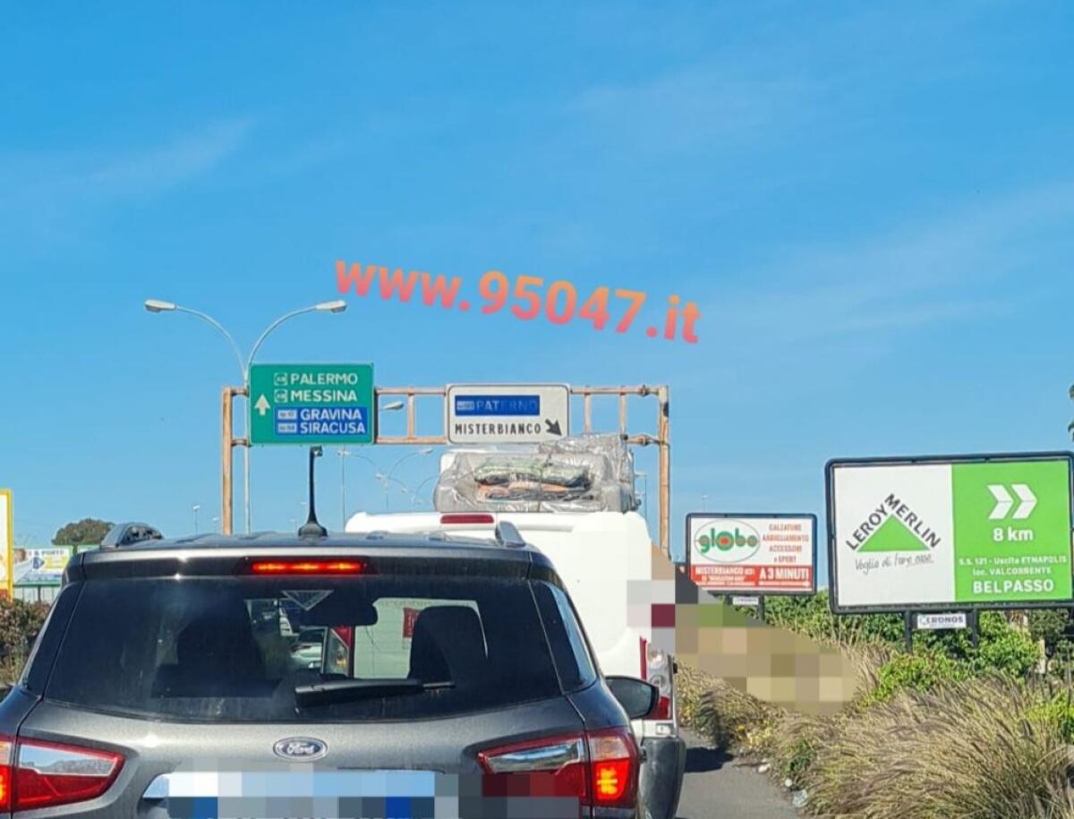 LUNGHE CODE SULLA SS121 VERSO PATERNÒ PER RIFACIMENTO ASFALTO - 