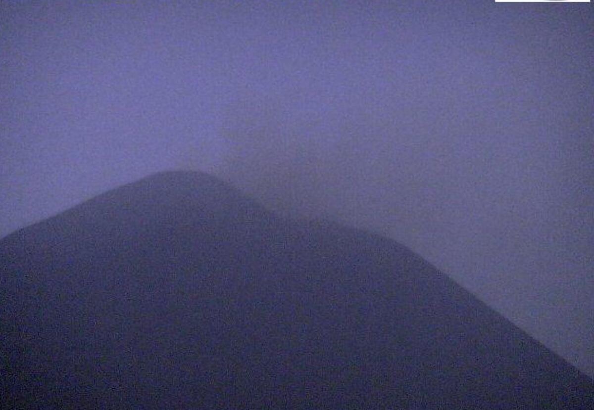 ETNA: IN CORSO ATTIVITÀ ESPLOSIVA DEL CRATERE DI SUD-EST. TREMORE VULCANICO IN AUMENTO - 