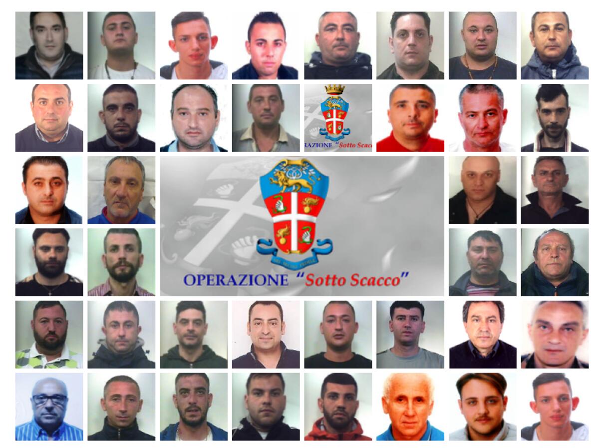 PATERNO'. OPERAZIONE “SOTTO SCACCO”, 40 ARRESTI,  TRA CUI ANCHE IMPRENDITORI - 