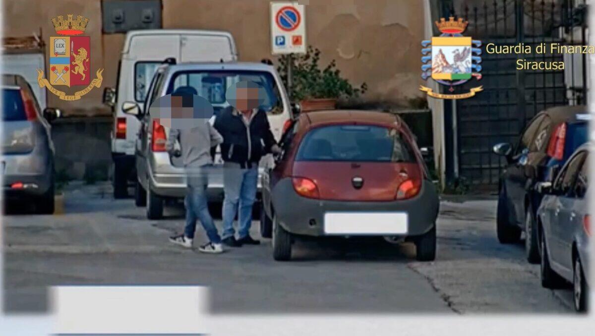 PASTICCHE DI DROGA DALLA SICILIA AGLI USA, COINVOLTI CINQUE MEDICI.  ECCO I NOMI DEGLI ARRESTATI - 