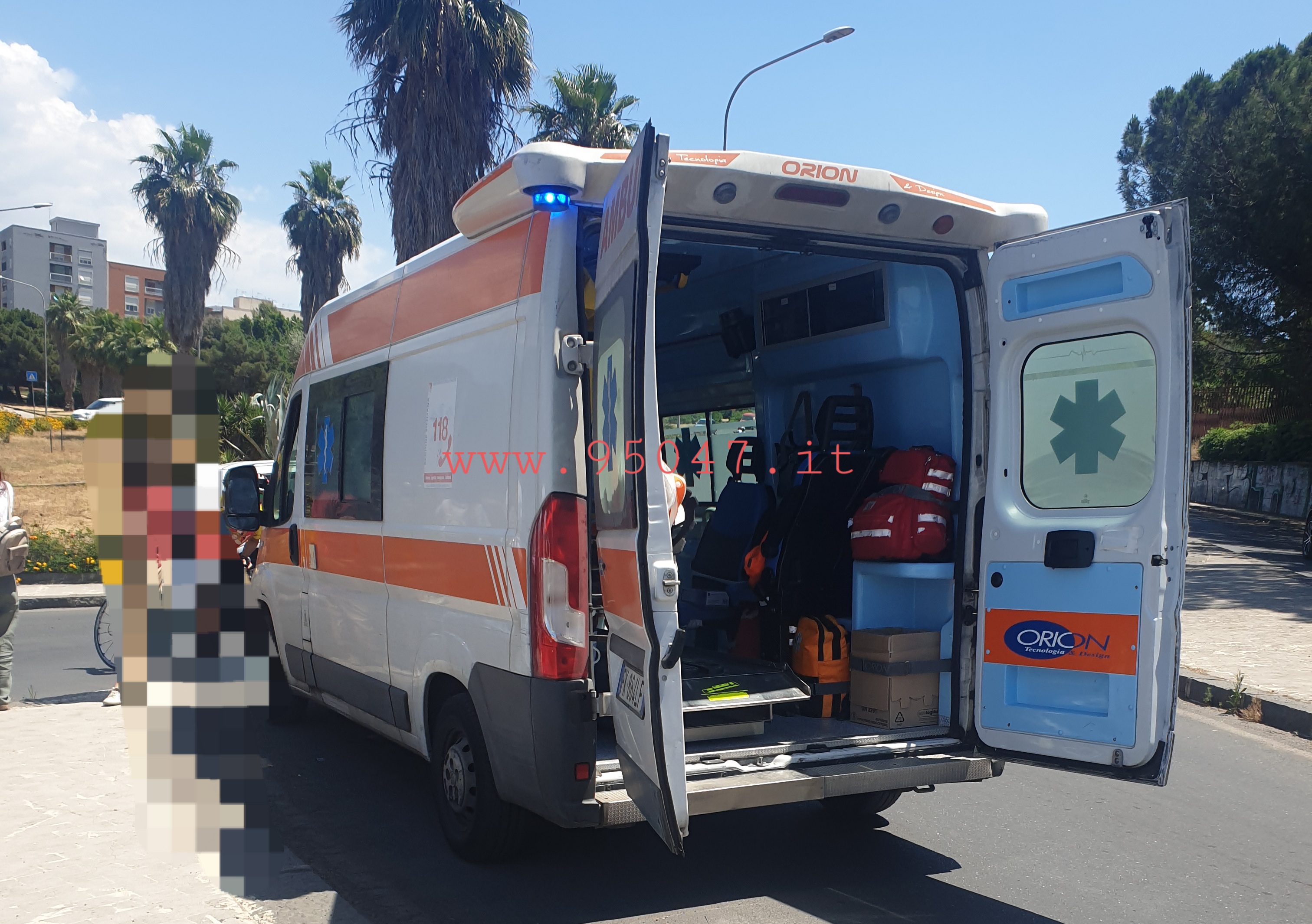 PATERNÒ: INCIDENTE ROTATORIA “CAPPUCCINI”, DUE FERITI