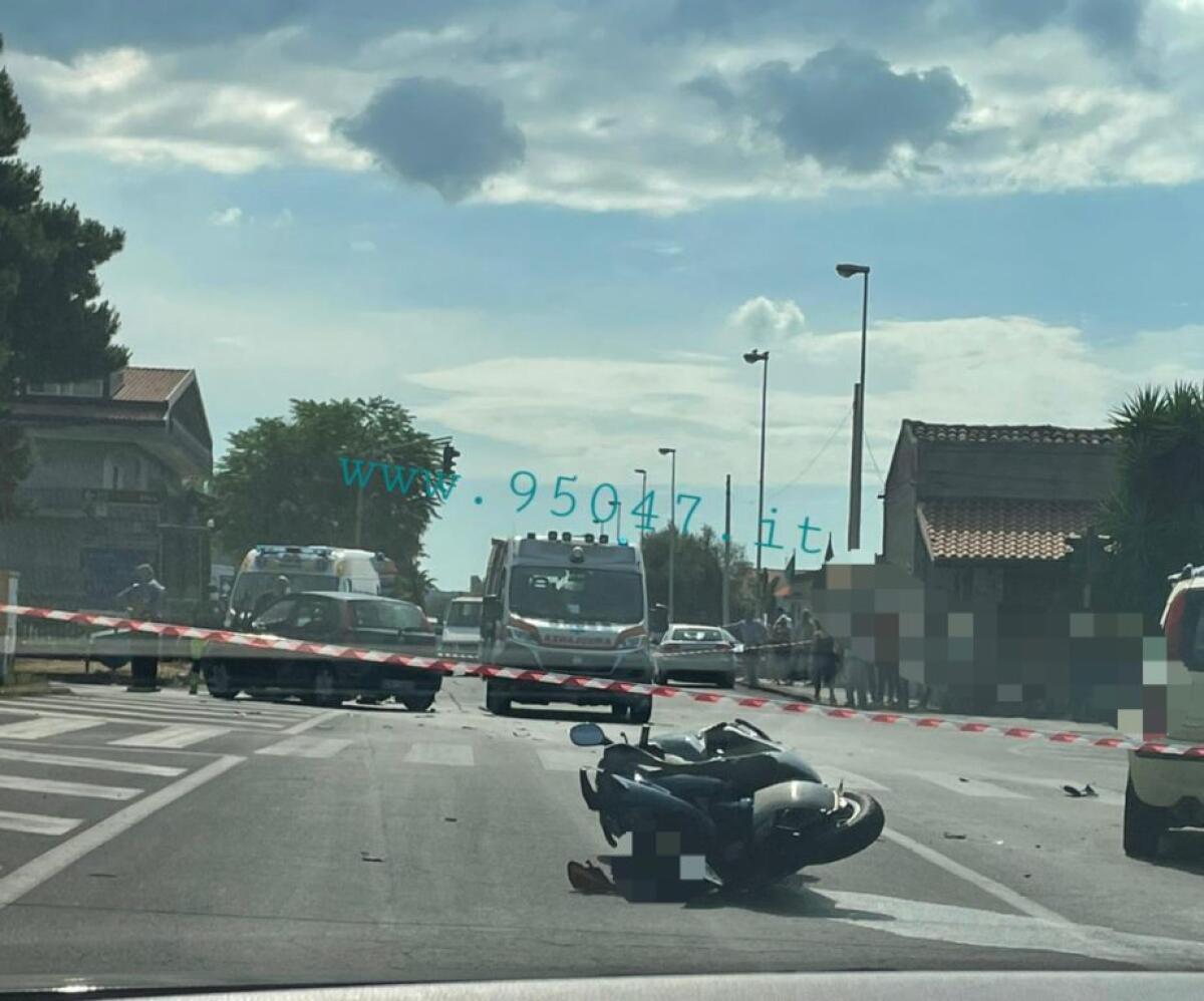 GRAVE INCIDENTE A SANTA MARIA DI LICODIA, ELISOCCORSO SUL POSTO - 