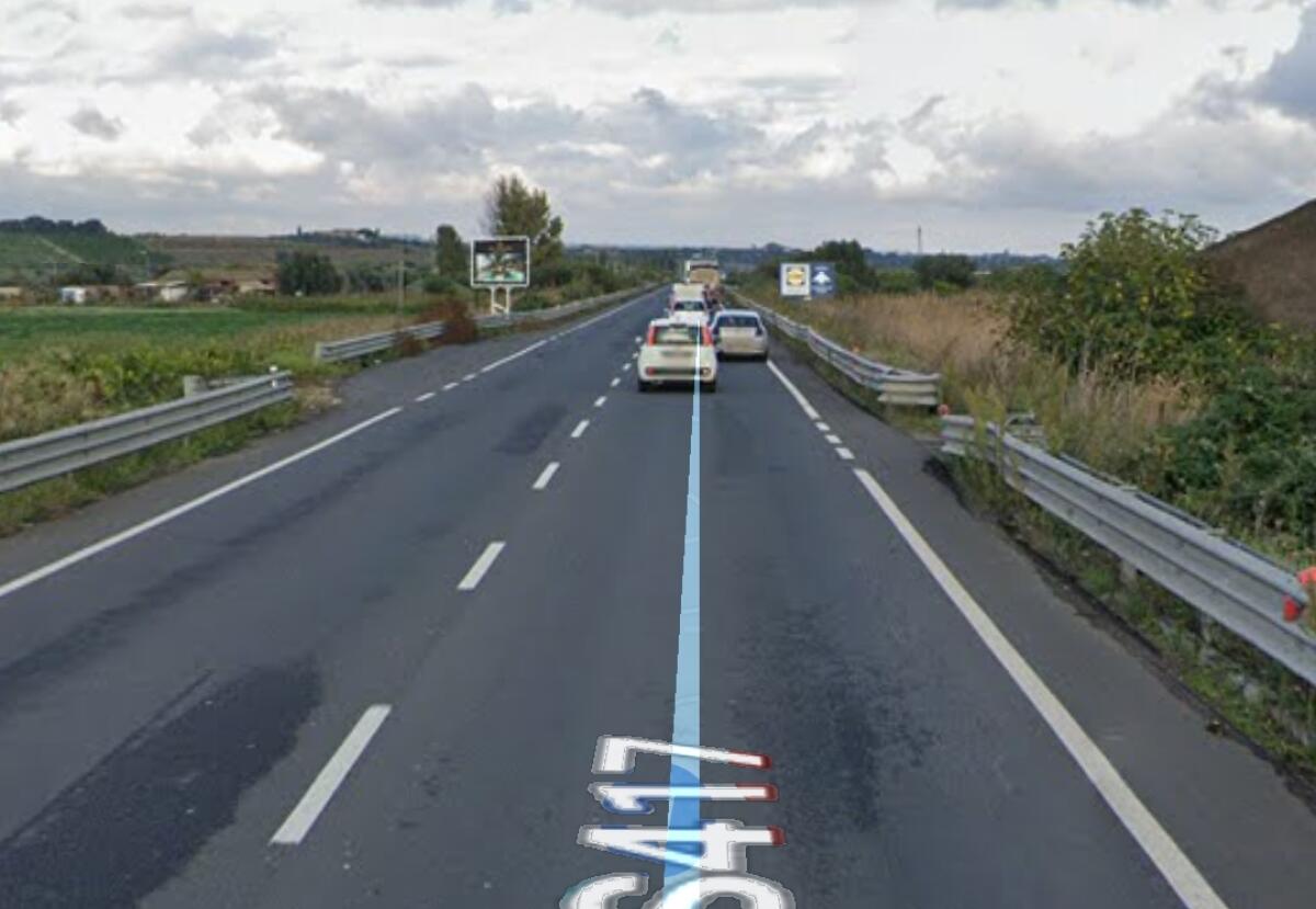 SCONTRO TRA AUTOCARRO ED AUTOVETTURA SULLA SS417, DUE FERITI - 