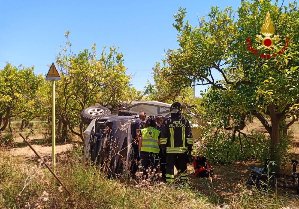 AUTO GIÙ DAL VIADOTTO SULL'A20, LA VITTIMA È UN 36ENNE ORIGINARIO DI CATANIA - 