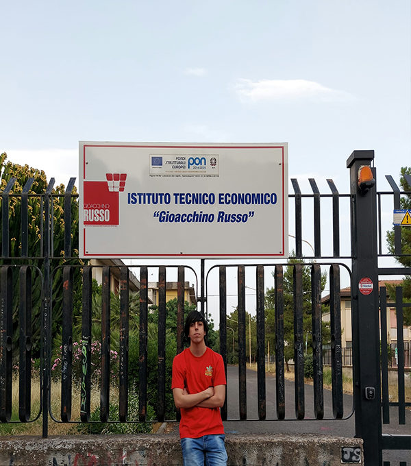 ADRIANO CAMONITAISTITUTO TECNICO ECONOMICO "G RUSSO " 5A Sez. SIA