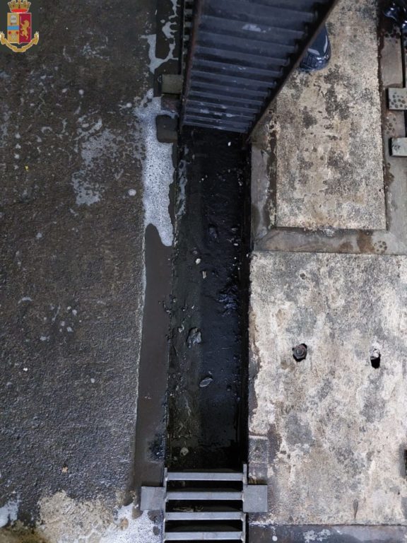 CATANIA: LA POLIZIA DI STATO INDAGA I TITOLARI DI DUE AUTOLAVAGGI PER SFRUTTAMENTO MINORILE E DI LAVORATORI EXTRACOMUNITARI