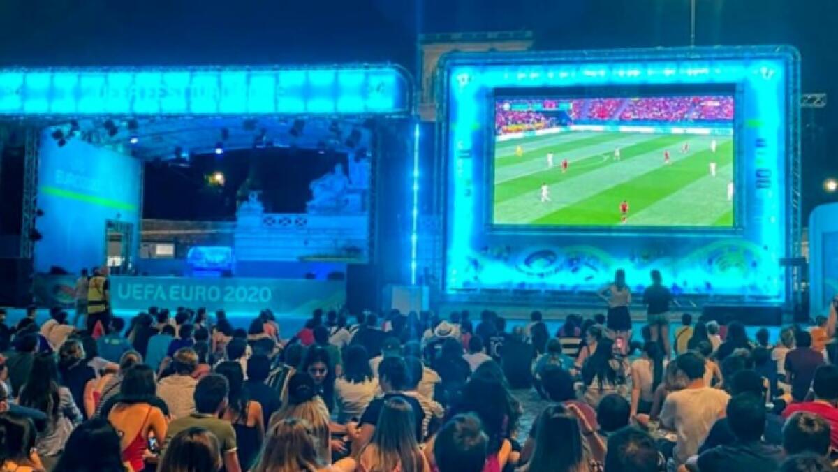 LA QUESTURA VIETA I  MAXISCHERMO IN TUTTE  LE PIAZZE PUBBLICHE DELLA PROVINCIA DI CATANIA - 