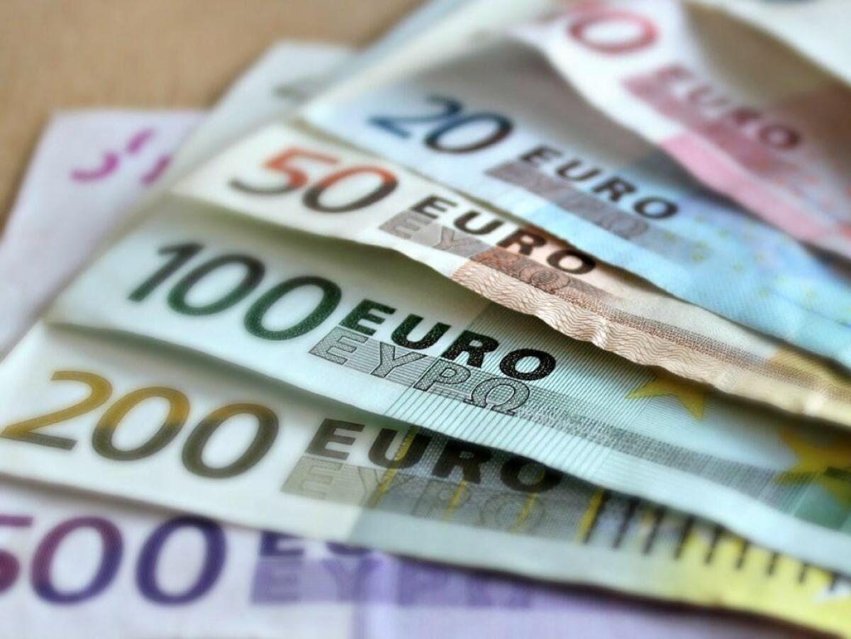 COVID-19, DALLA REGIONE 73 MILIONI DI EURO PER PARTITE IVA E PICCOLE MEDIE IMPRESE - 