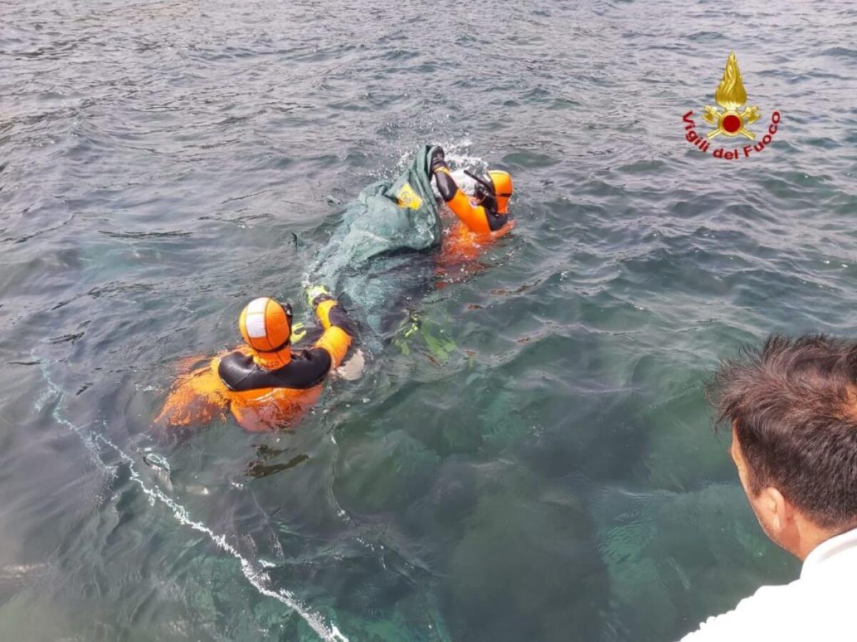 CATANIA, RECUPERATO IN MARE IL CORPO SENZA VITA DI UNA DONNA - 