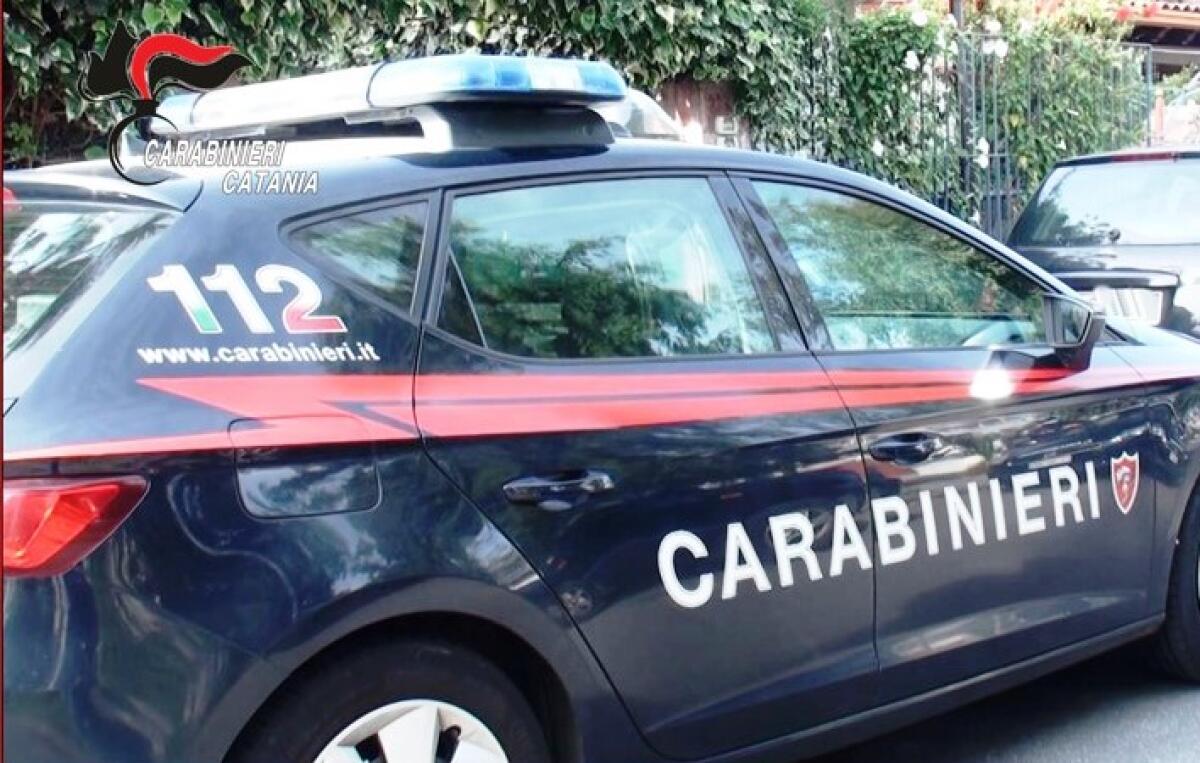 CATANIA: PRETENDE SESSO DALLA COMPAGNA, LEI SI RIFIUTA E LUI LE ROMPE LA MANDIBOLA - 