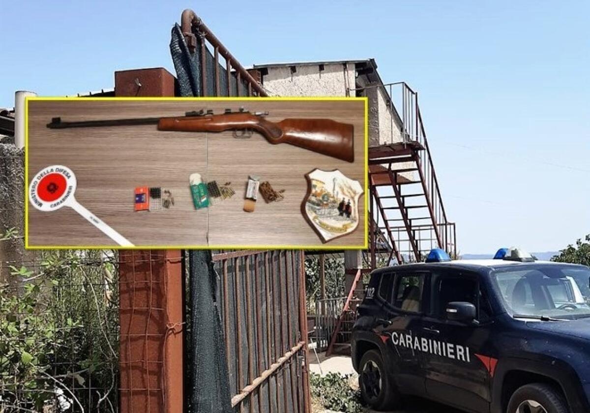 CALTAGIRONE. NASCONDEVA IN CASA UN FUCILE CLANDESTINO: ARRESTATO - 