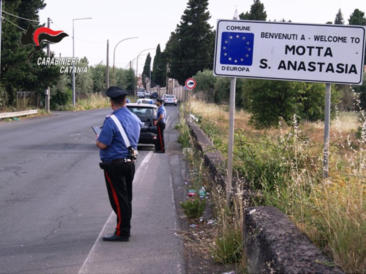 MOTTA SANT’ANASTASIA: PICCHIA I GENITORI E IL GIUDICE LO METTE IN CARCERE - 