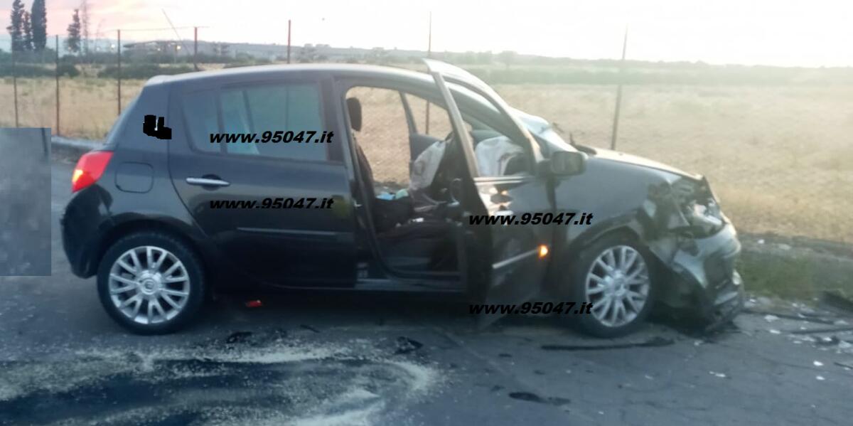 BELPASSO: SCONTRO TRA DUE AUTO, FERITA BAMBINA - 